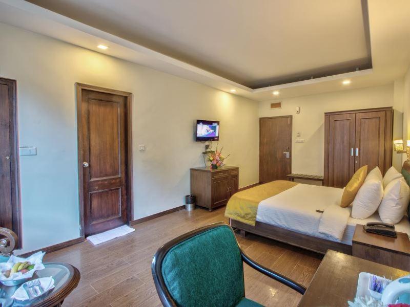 The Katoch Grand Resort Манали Экстерьер фото