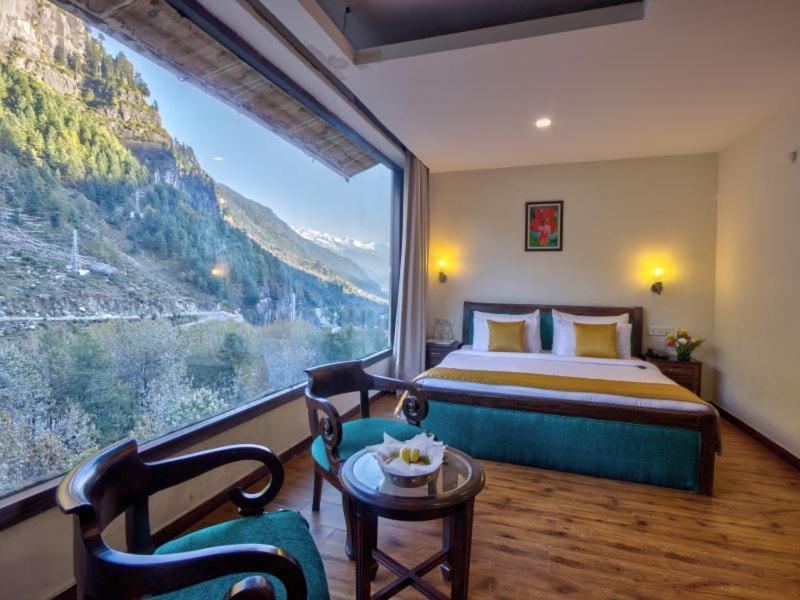 The Katoch Grand Resort Манали Экстерьер фото